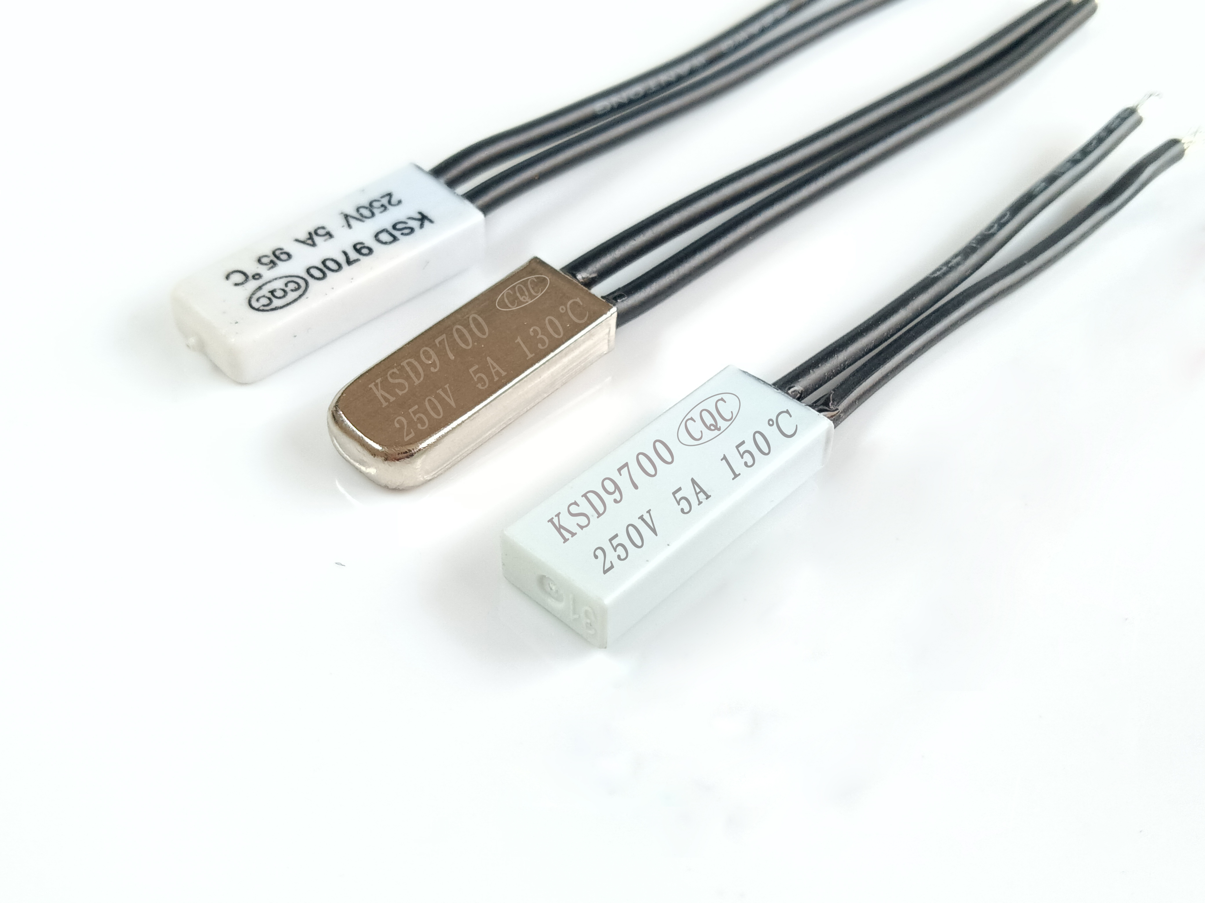 電磁爐過(guò)熱停止工作什么原因-KSD9700應(yīng)用案例