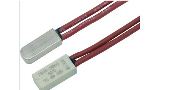 免受灰塵雜質(zhì)污染和外力損壞的熱保護器